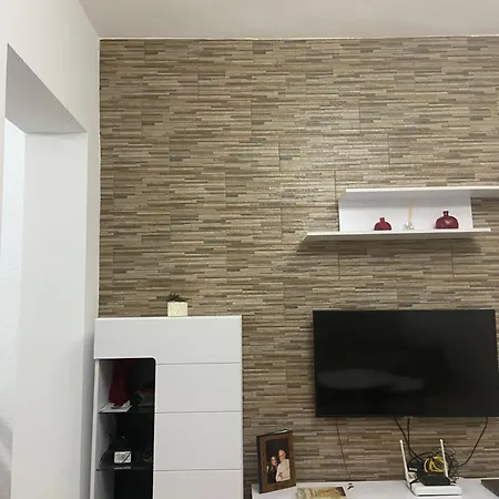 Апартаменты Comfy In Blloku Zone 1 *