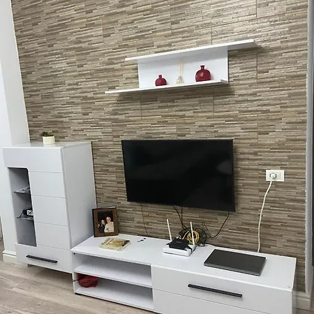 Comfy In Blloku Zone 1 Apartment